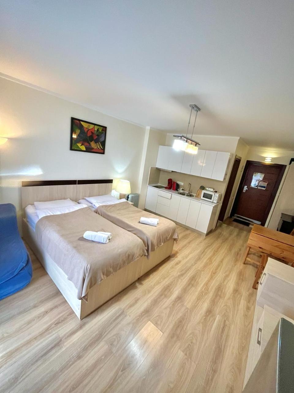 Holiday Lux Tower Batumi Exterior photo